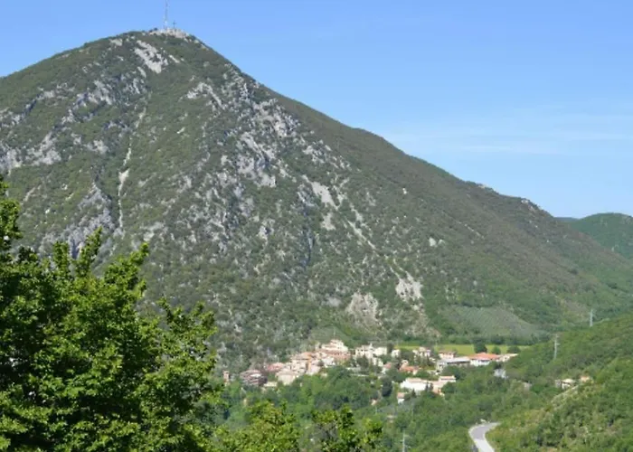 I Pini E Il Ciliegio Сasa de vacaciones Pale